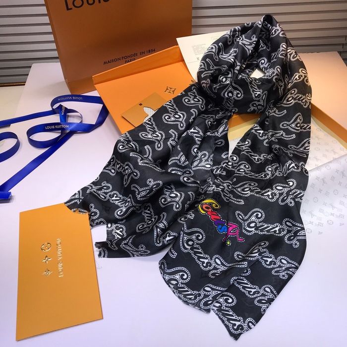 Louis Vuitton Scarf LVS00056